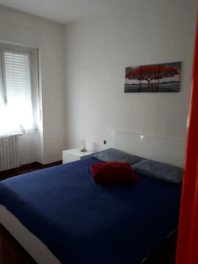 Valassina Milano Apartment Italy