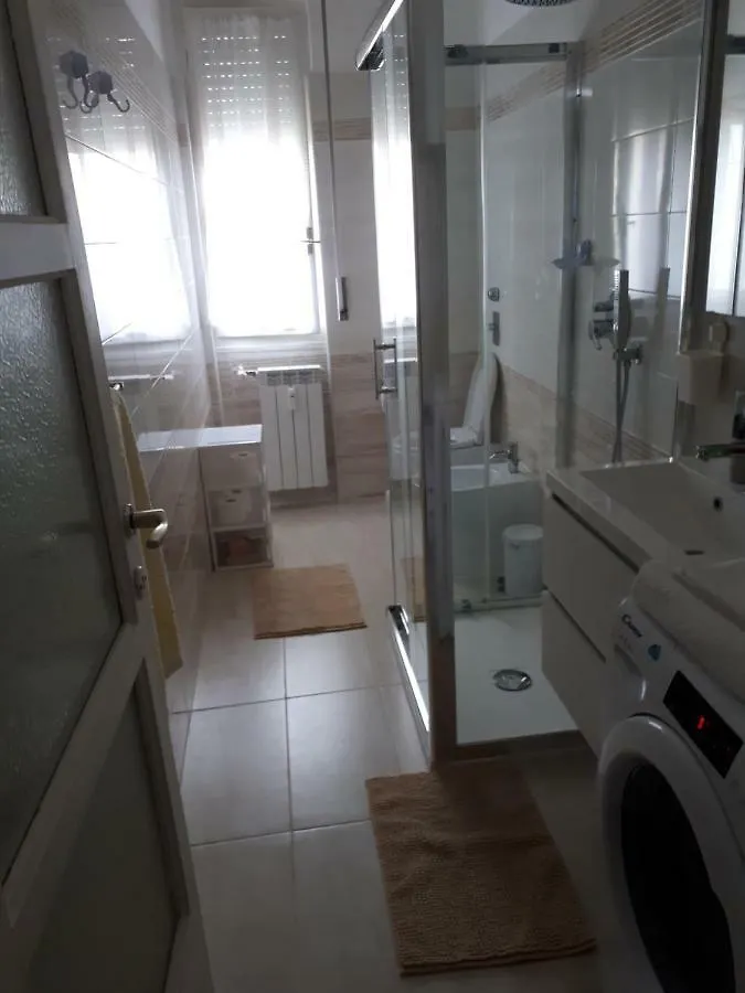 Valassina Milano Apartment Italy