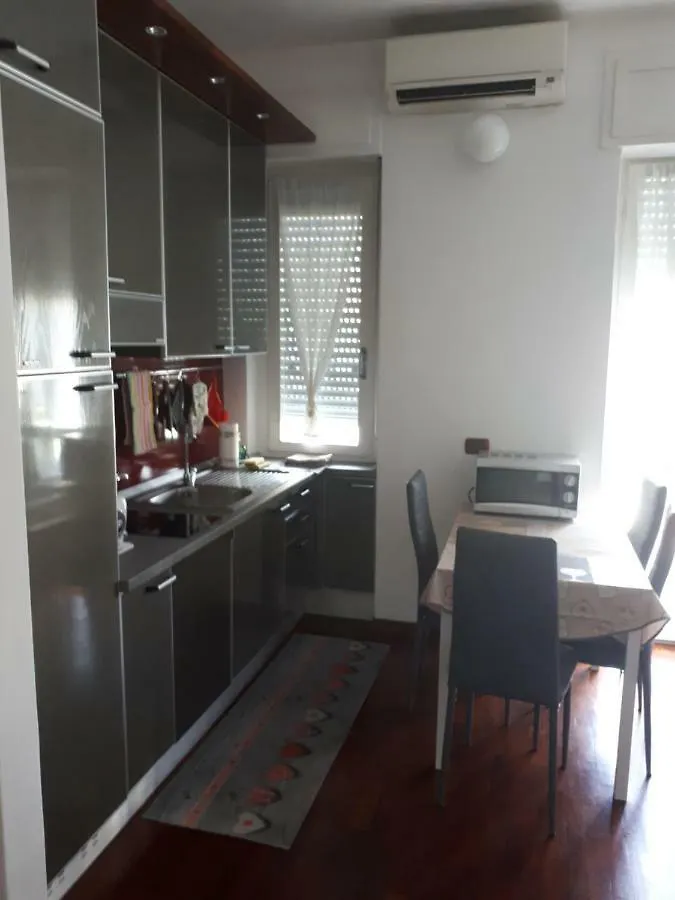 Valassina Milano Apartment