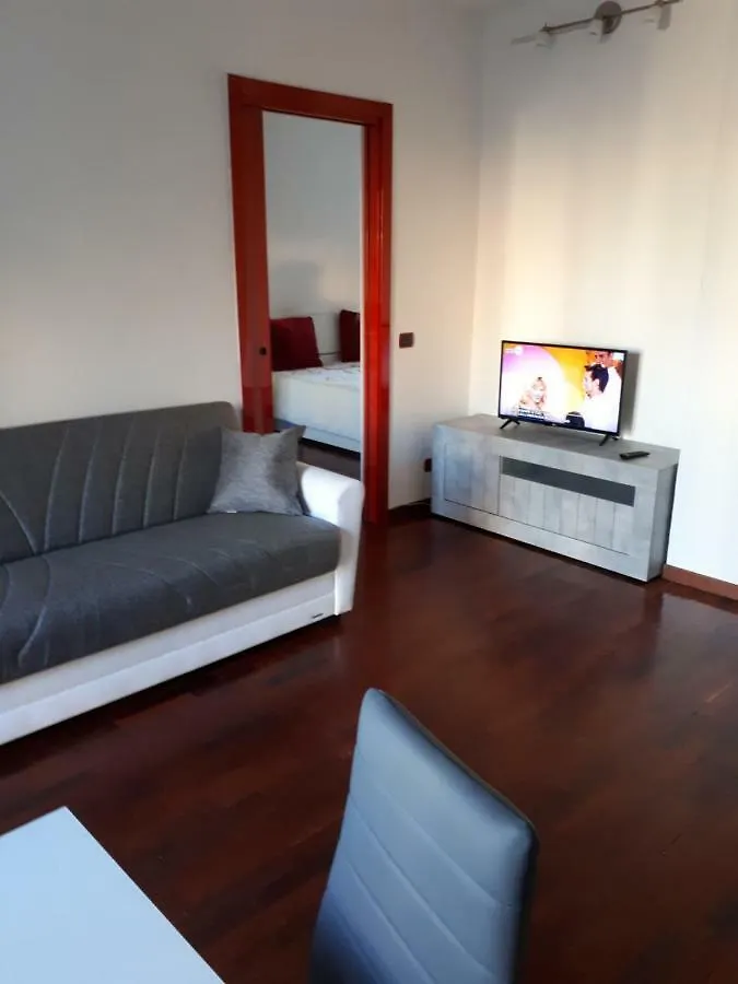 Valassina Milano Apartment